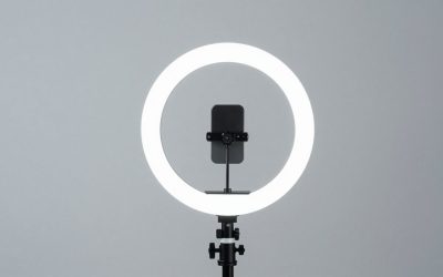 Best Ring Light for a Small Streaming Desk: What Actually Fits